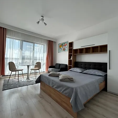 Elegant With Views - Prime Location - 02 Daire Bükreş