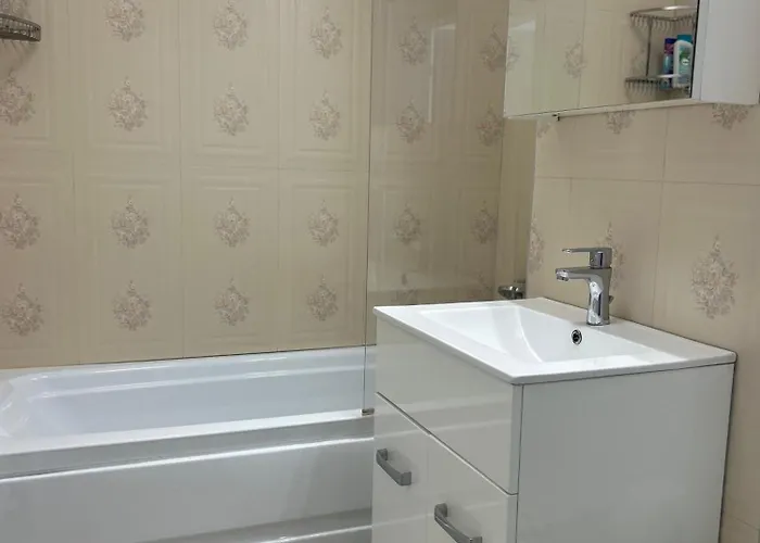 Elegant With Views - Prime Location - 02 Bukarest