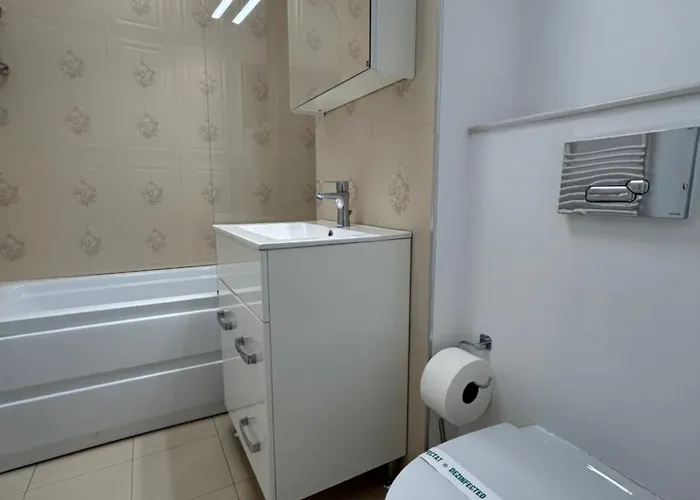 Apartamento Elegant With Views - Prime Location - 02